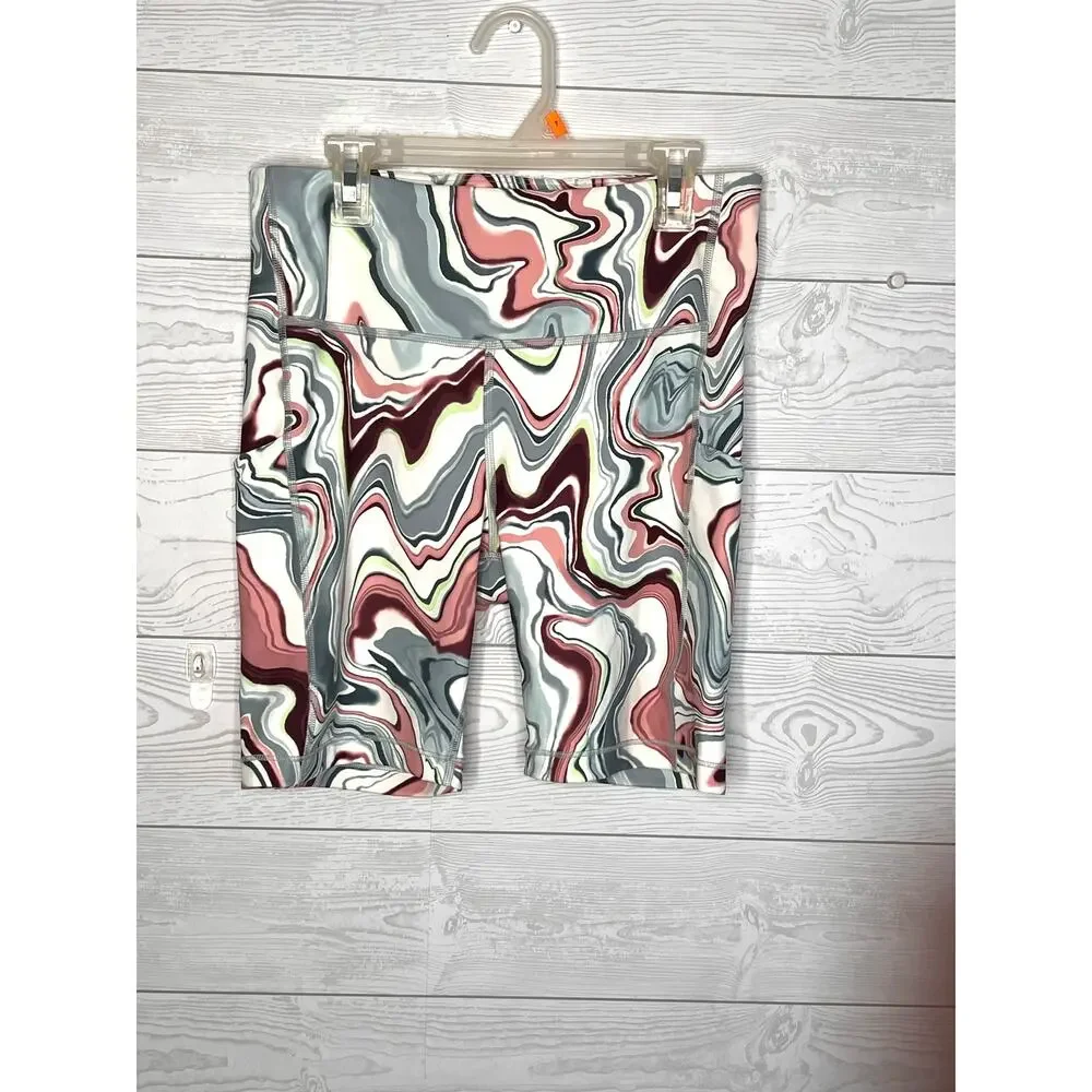 Athleta Ultimate Stash Pocket Printed 7
